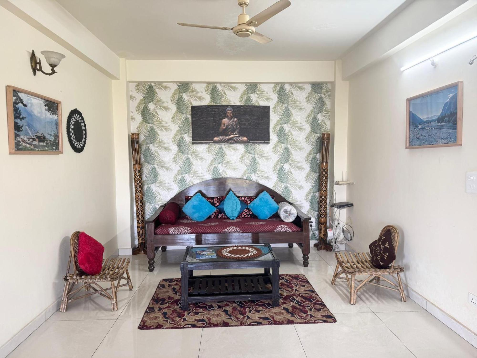 The Auriga 3Bhk Fully Entair Villa With Bonfire In Kasauli I Pvt Stay I Open Air Terrace I Kitchen Livingroom I Lawn Bonfire I Gaming Zone Dış mekan fotoğraf