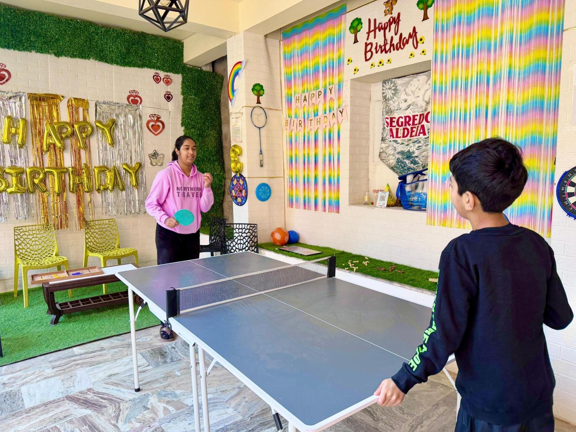 The Auriga 3Bhk Fully Entair Villa With Bonfire In Kasauli I Pvt Stay I Open Air Terrace I Kitchen Livingroom I Lawn Bonfire I Gaming Zone Dış mekan fotoğraf