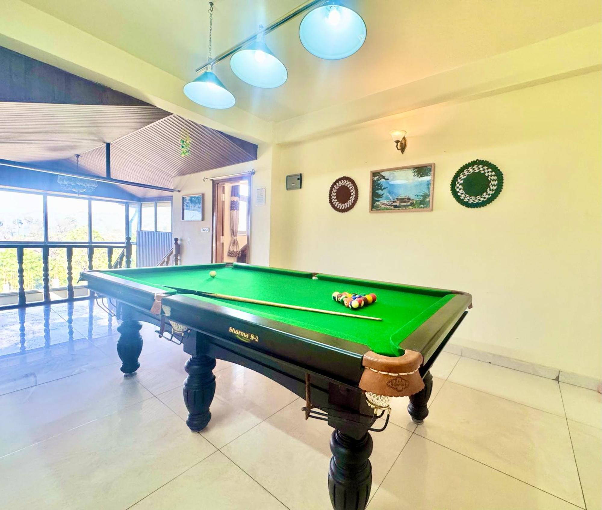 The Auriga 3Bhk Fully Entair Villa With Bonfire In Kasauli I Pvt Stay I Open Air Terrace I Kitchen Livingroom I Lawn Bonfire I Gaming Zone Dış mekan fotoğraf